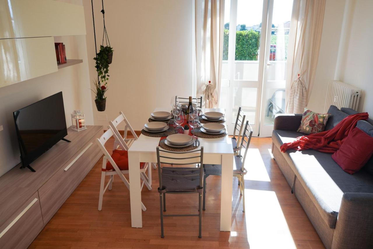 10 Min From The Airport-Wifi-Free Parking Apartment Samarate Exterior foto